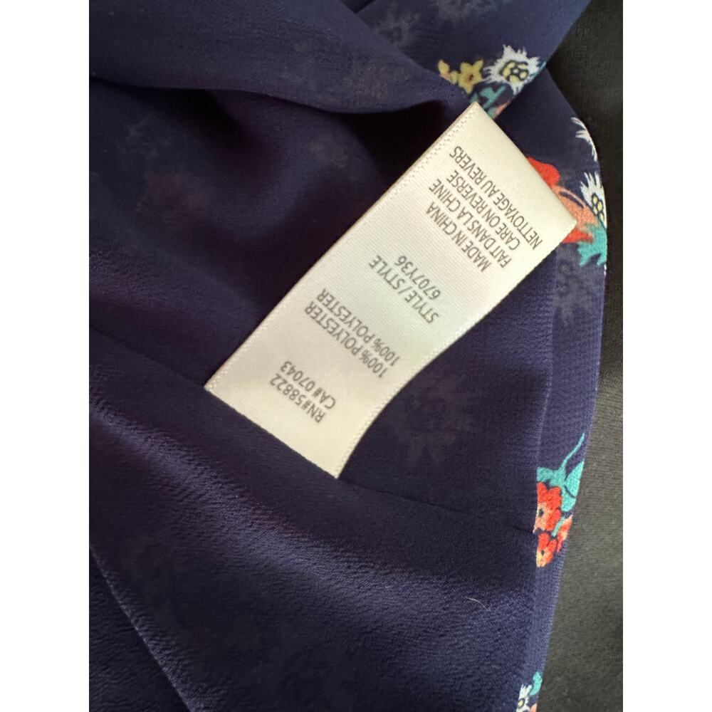 Max Studio Womens Medium Polyester Lined Blue Floral Top Tie Neck - Picture 11 of 13